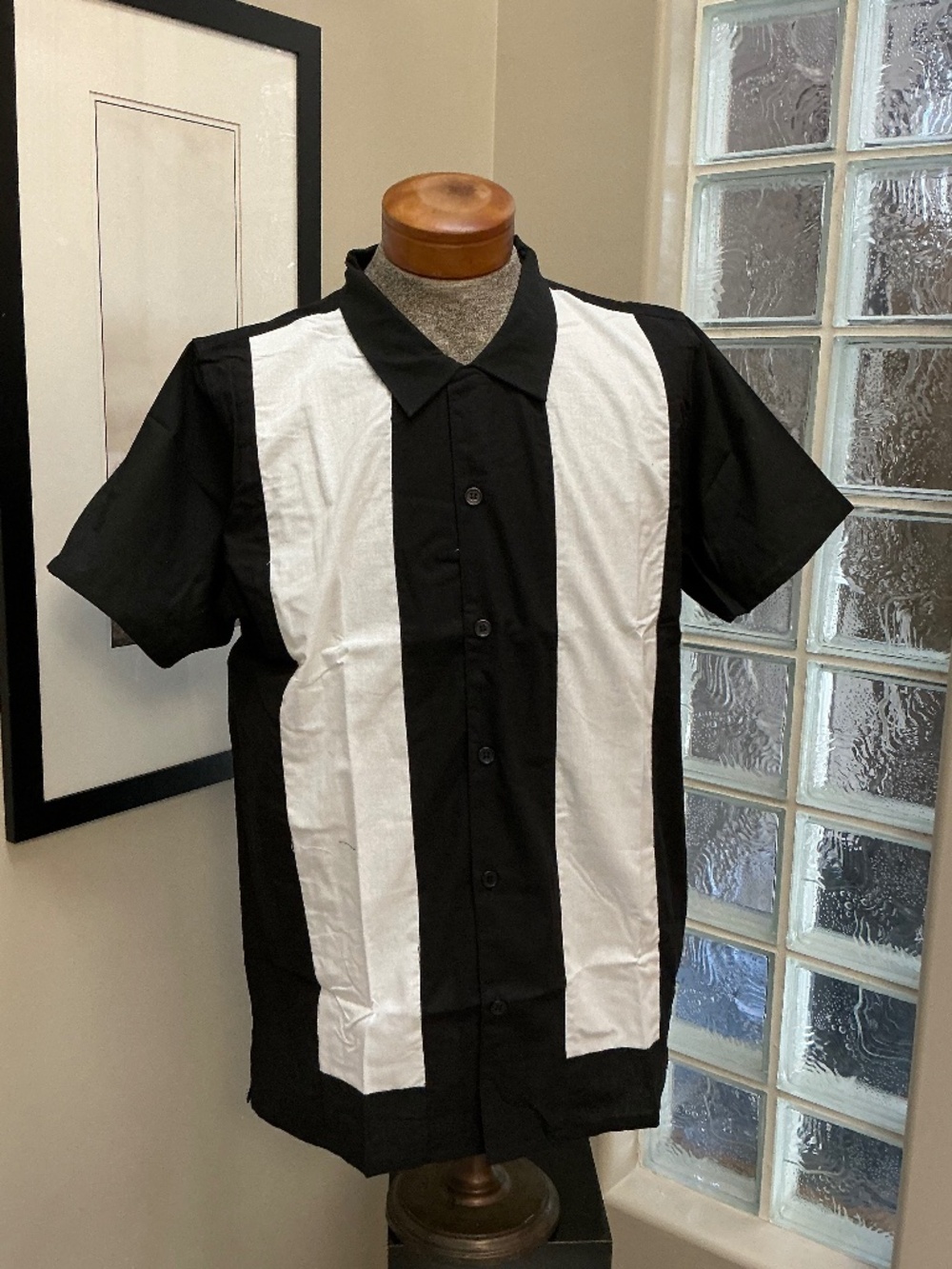 Men’s Bowling Shirt. Bettie Page. Size XXL Black & White Stripe